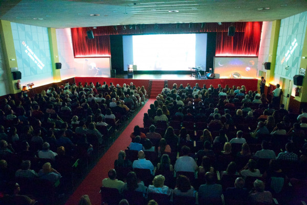 Manifest per la presència de la llengua catalana als cinemes, televisions, plataformes i festivals